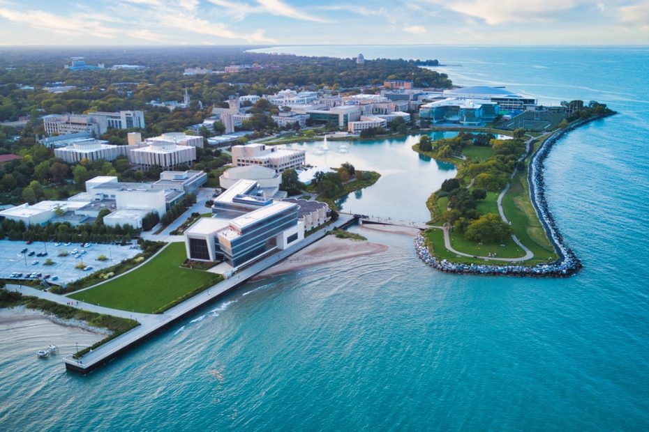 a city on the water, evanston illinois, college, restaurants